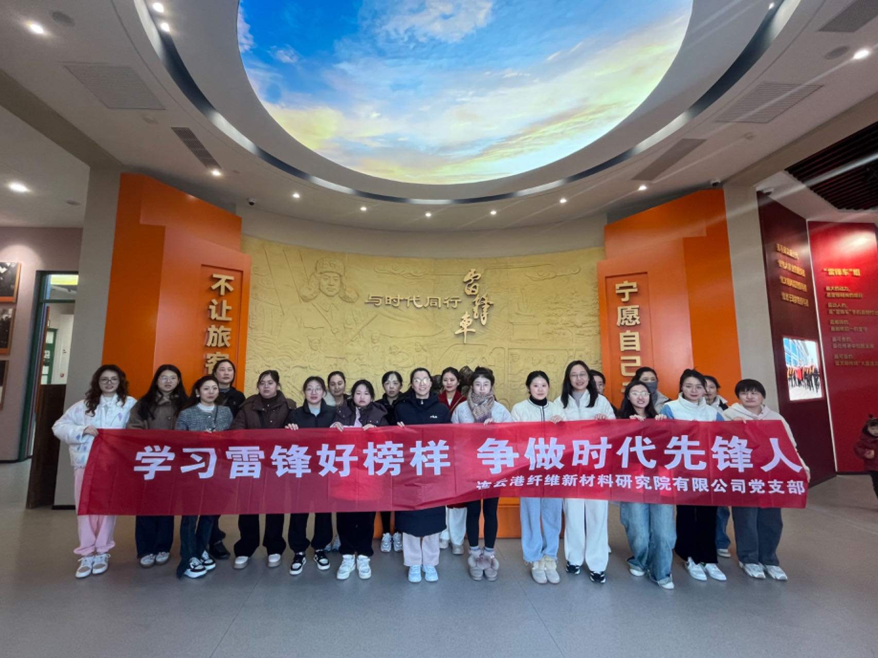 1710731618932048051.jpg 2.jpg